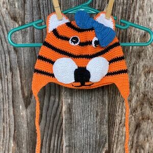 CUTE Orange Crochet Tiger Face Infant Hat Ties